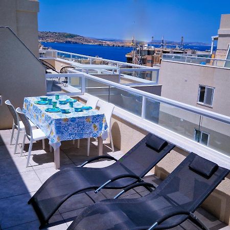 Sea View New Penthouse Terrace & Garage Parking Apartman San Pawl il-Baħar Kültér fotó