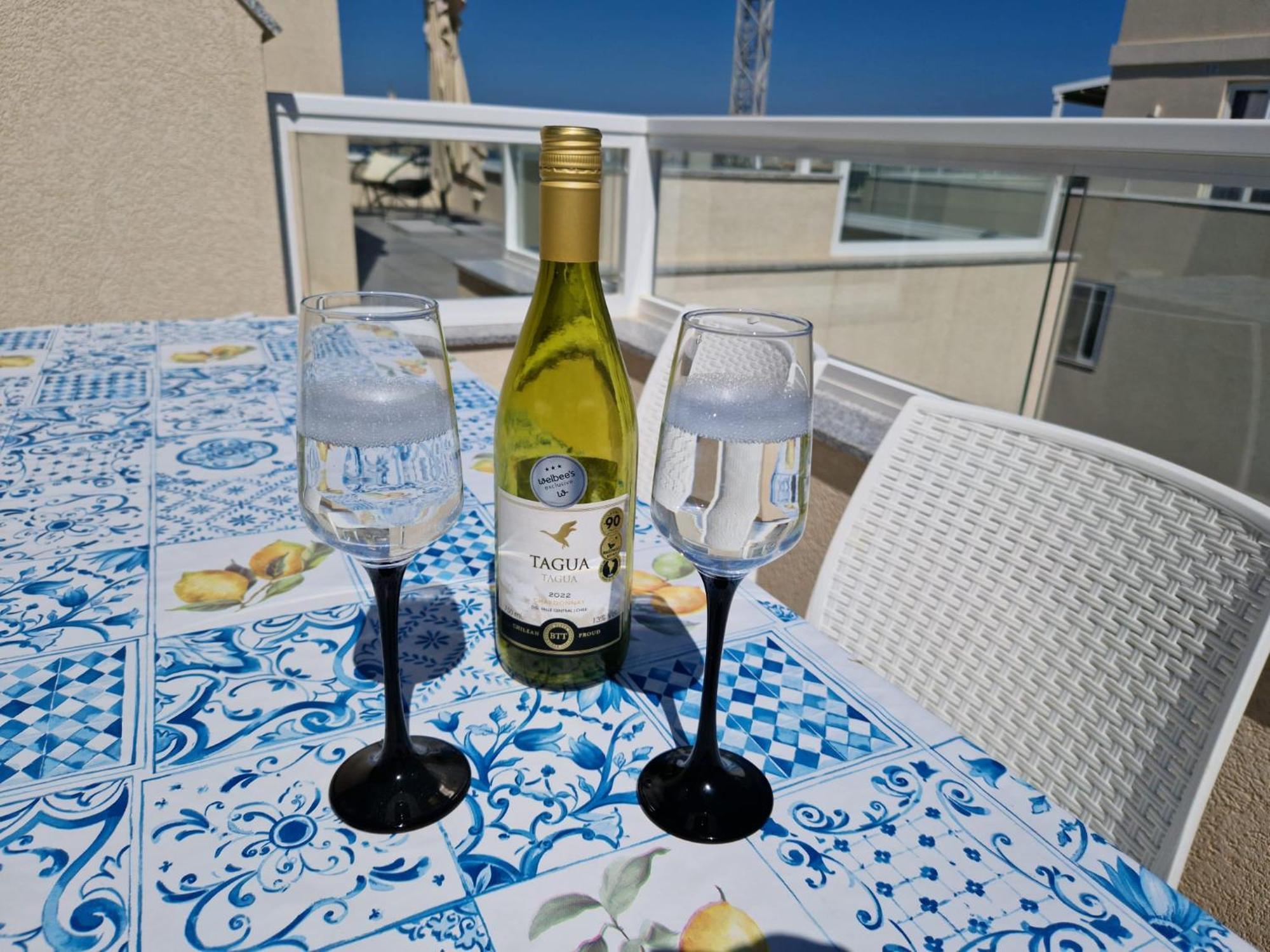 Sea View New Penthouse Terrace & Garage Parking Apartman San Pawl il-Baħar Kültér fotó