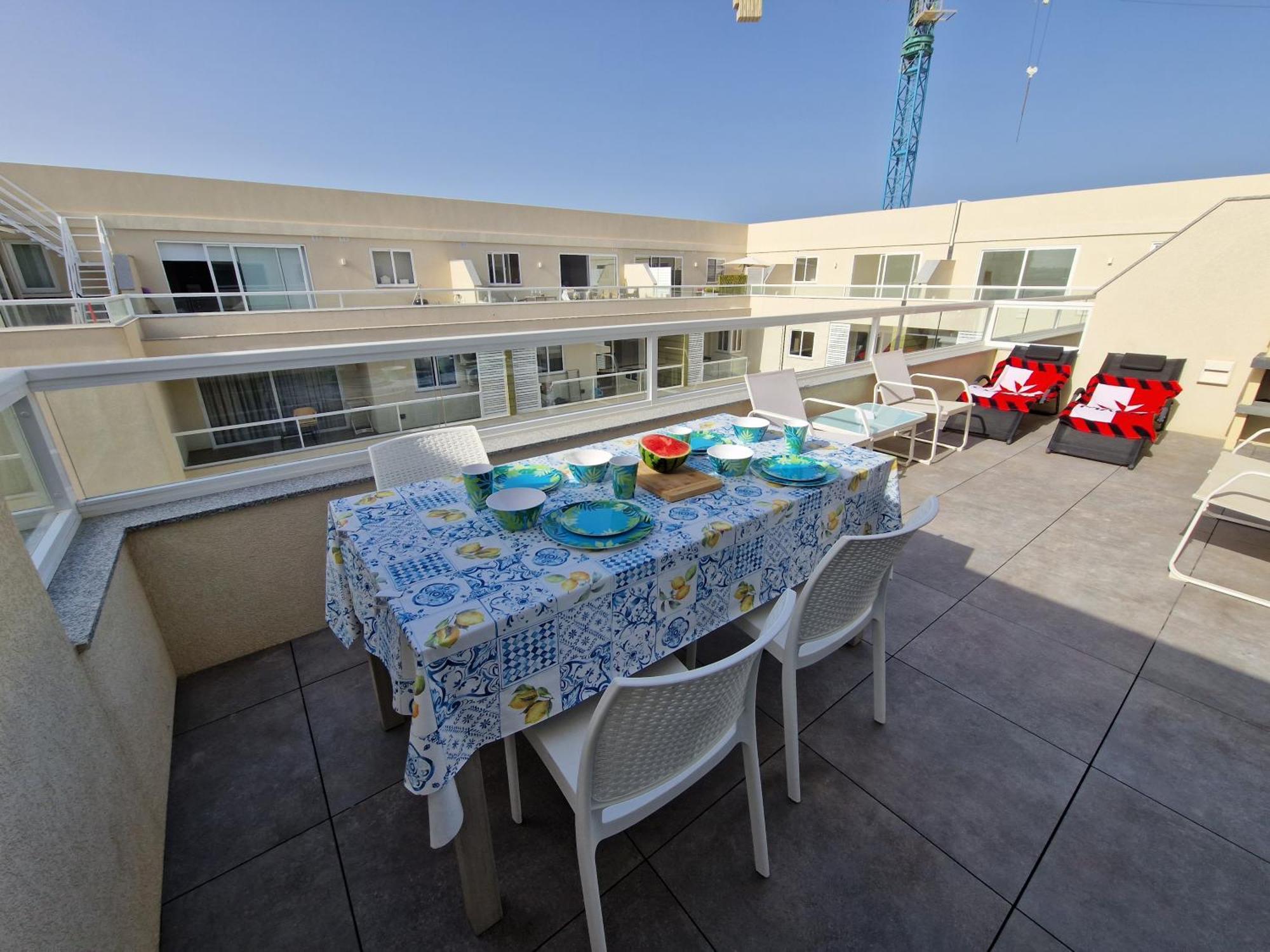 Sea View New Penthouse Terrace & Garage Parking Apartman San Pawl il-Baħar Kültér fotó